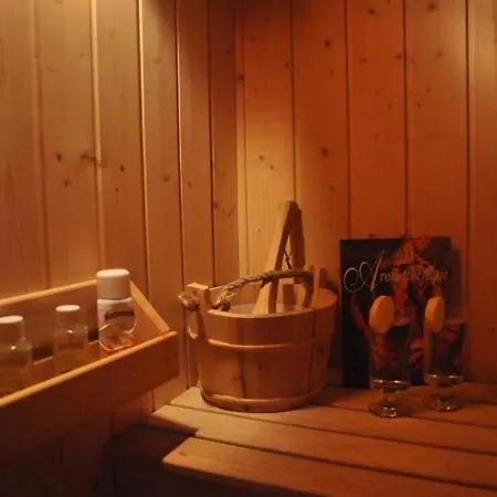 Romantik Mit Sauna Und Whirlpool Tatil Evi *